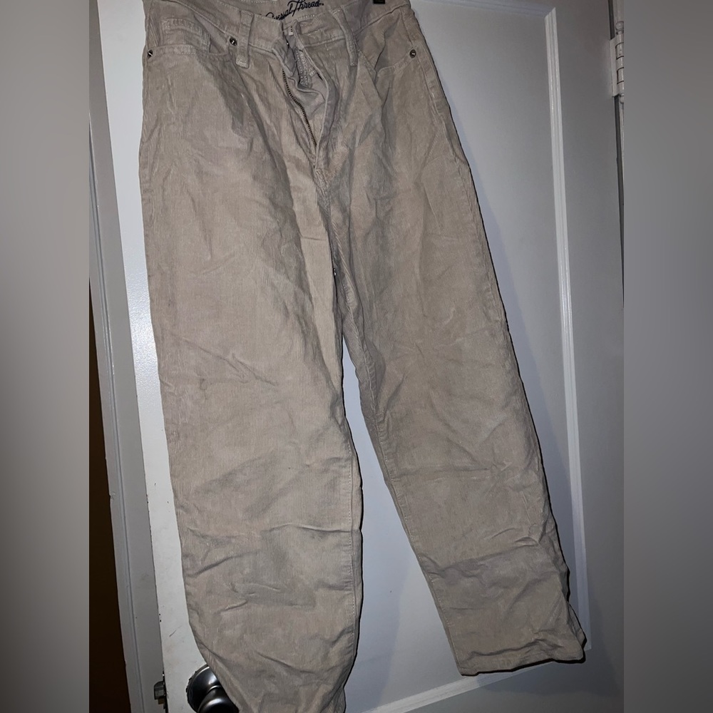 Universal thread corduroy Jeans